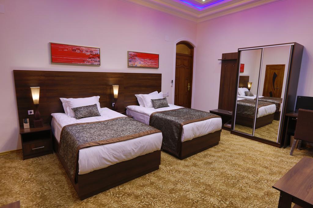 Lotte Palace دوشانبي المظهر الخارجي الصورة