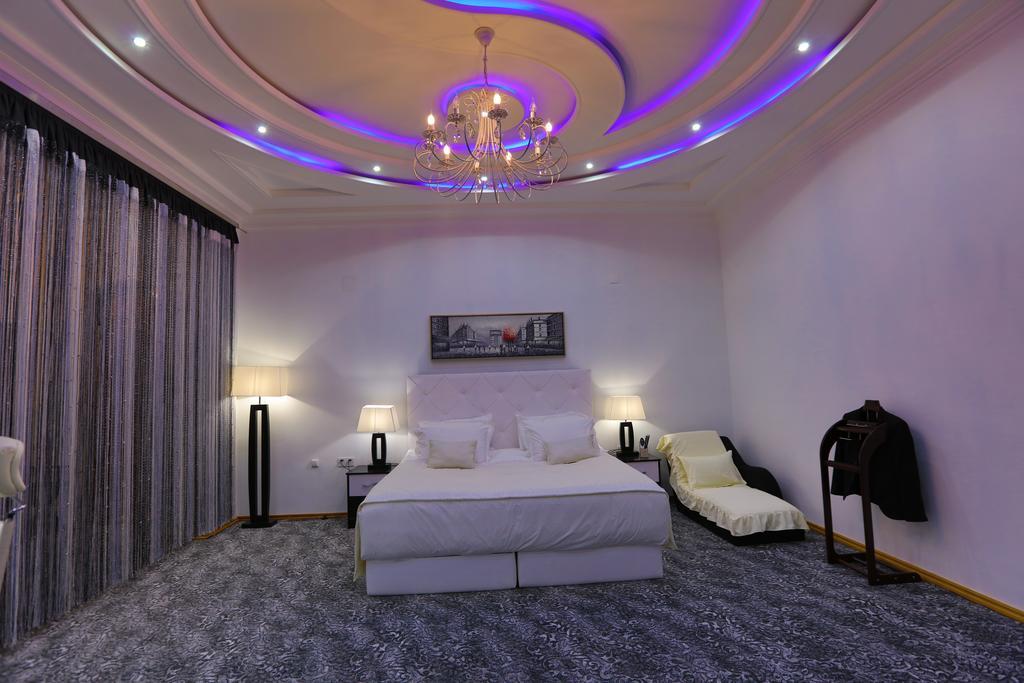 Lotte Palace دوشانبي المظهر الخارجي الصورة