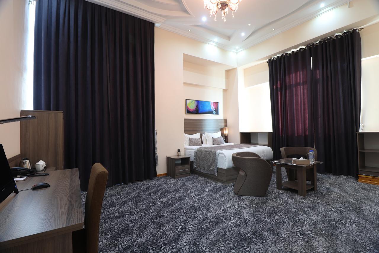 Lotte Palace دوشانبي المظهر الخارجي الصورة
